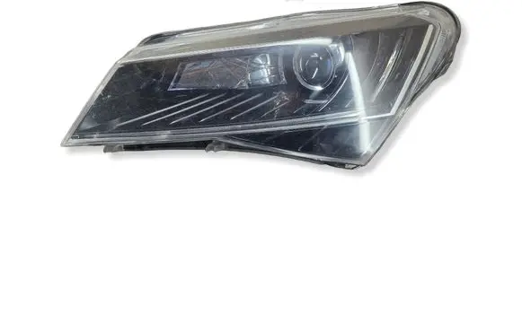 Skoda Superb B8 (3V) Headlight/headlamp 3V1941015A 4G0907397Q 8U0941329