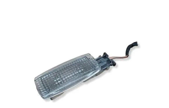 Audi A3 S3 8P Front seat light 