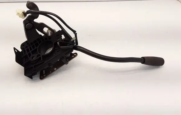 Ford Maverick Gear shifter/selector YL8403393040FC YL8403393040
