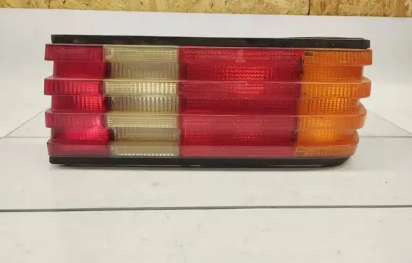Mercedes-Benz S W126 Rear/tail lights 1268200864 1268201064