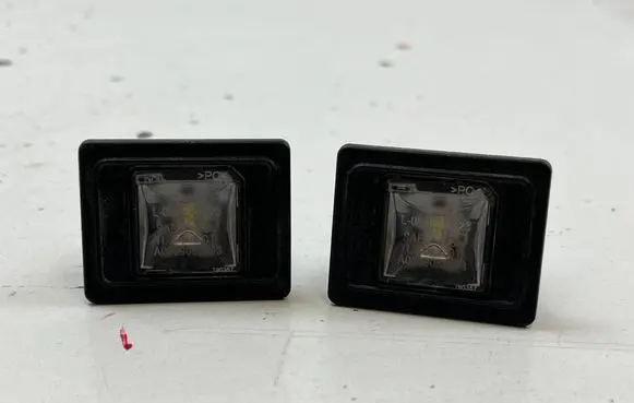 Mercedes-Benz S W221 Number plate light A0009062903