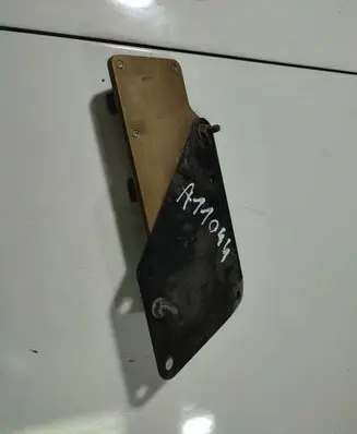 Audi 80 90 S2 B4 Coolant fan relay 4A0959493A