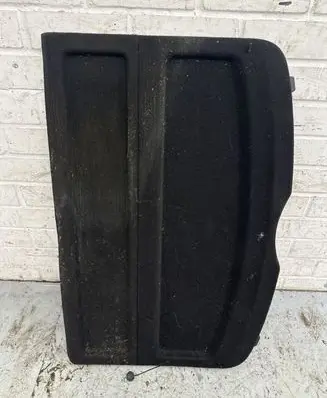 Parcel shelf