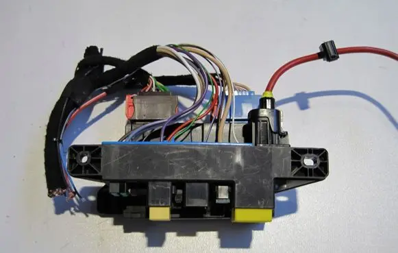 Peugeot Partner III Other interior part 9835837780