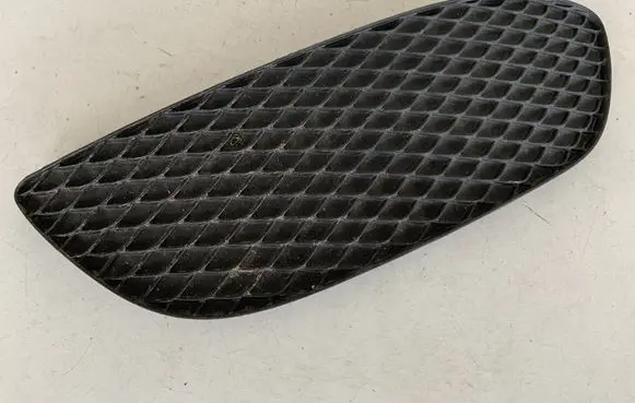 Mercedes-Benz C W205 Front bumper lower grill A2058850723