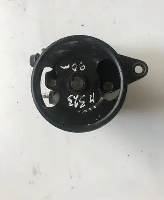 Mazda 323 Power steering pump