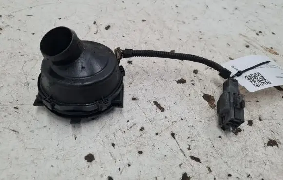 Volvo S60 Engine control unit/module fan 3135102322
