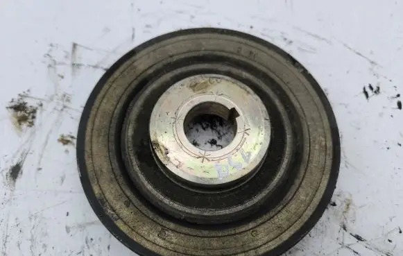 Volvo V50 Crankshaft pulley
