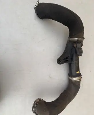 Audi A5 Sportback 8TA Intercooler hose/pipe 8K0145673