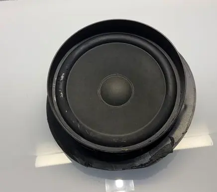 Mercedes-Benz E W211 Rear door speaker A2118200502 2118200502
