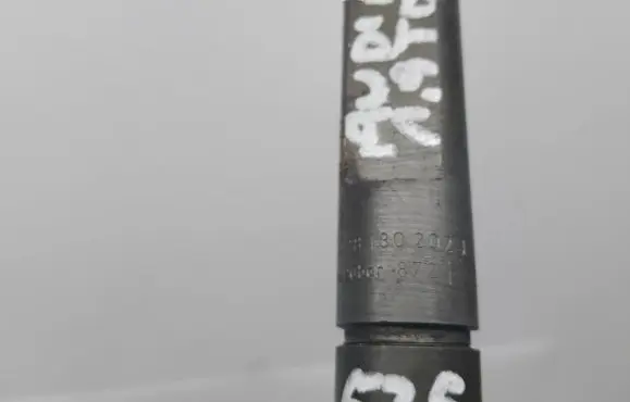 Audi A4 S4 B5 8D Fuel injector 028130202H