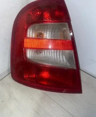 Skoda Fabia Mk1 (6Y) Rear/tail lights 6Y6945095B 6Y6945111B