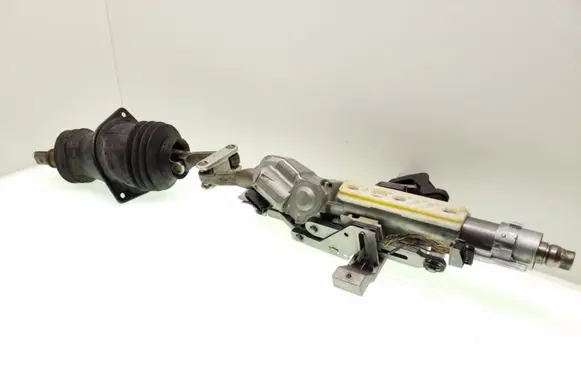 Steering wheel axle set