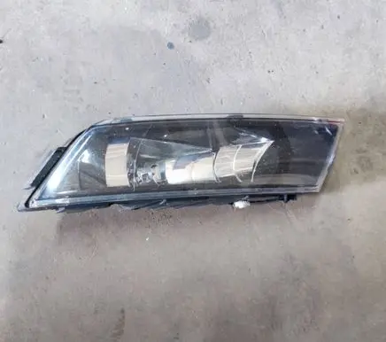 Skoda Superb B8 (3V) Front fog light 3V0941700