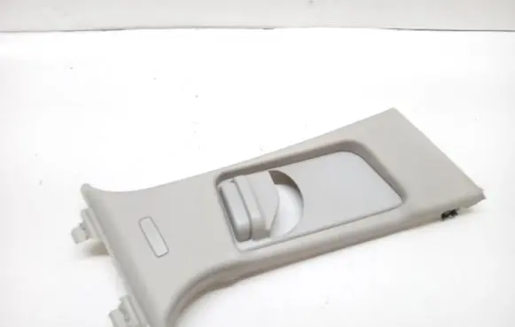 Mercedes-Benz C W204 (A) pillar trim A2046902426