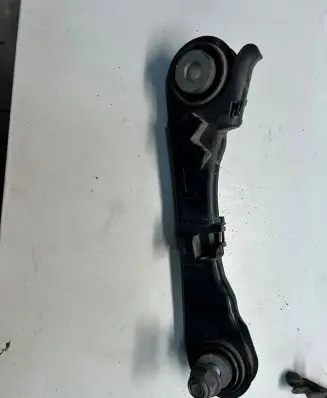 BMW M5 F90 Rear control arm