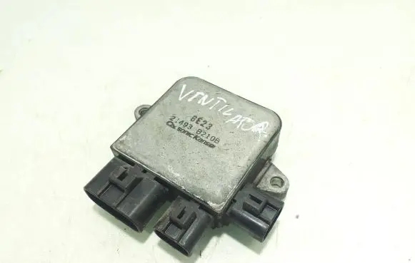 Nissan Juke I F15 Coolant fan relay 21493B210B 6E23