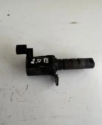 Toyota RAV 4 (XA20) Camshaft pulley/ VANOS 1533028020