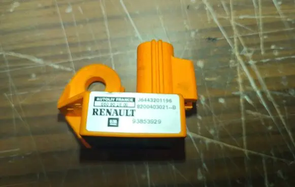 Renault Espace - Grand espace IV Airbag deployment crash/impact sensor 550902800 93853929 8200403021
