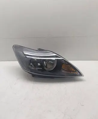 Ford Focus Headlight/headlamp 8M5113W029CF