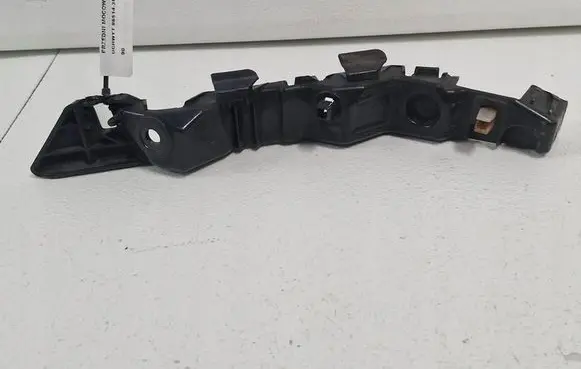 KIA Sportage Front bumper mounting bracket 86514-3U000