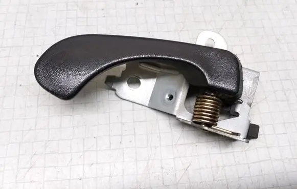 Mitsubishi Space Star Front door interior handle