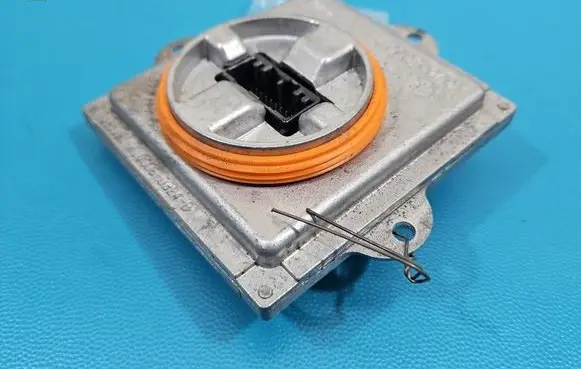 Maserati Quattroporte Headlight ballast module Xenon L90020949 IMPRK1533162