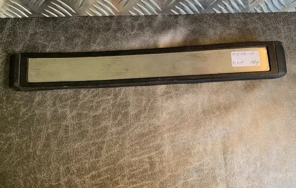 Mercedes-Benz E W211 Side skirt rear trim 