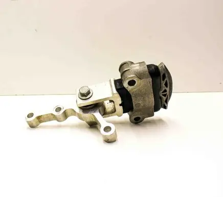 Ford Kuga III Engine mount bracket LX636P082DB