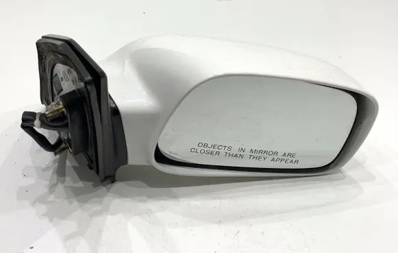 Toyota Corolla Verso E121 Front door electric wing mirror