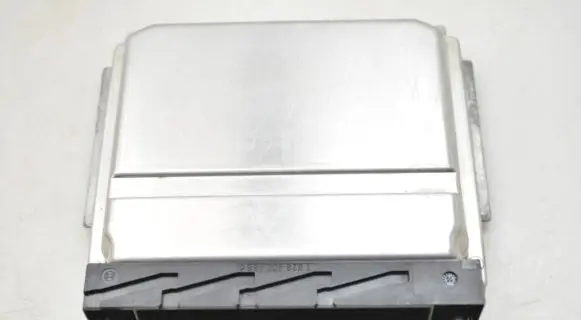 Volvo S80 Engine control unit/module 09486129A