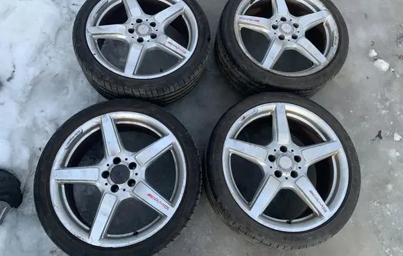 Mercedes-Benz CLS C218 X218 R19 alloy rim A2184011702