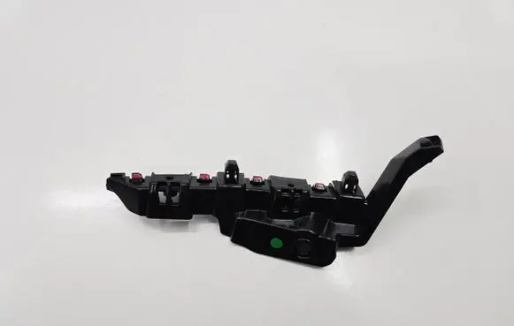 Renault Kadjar Front bumper mounting bracket 622223328R
