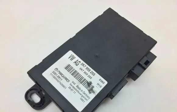Volkswagen Golf VI Convertible roof control unit 5K7959255