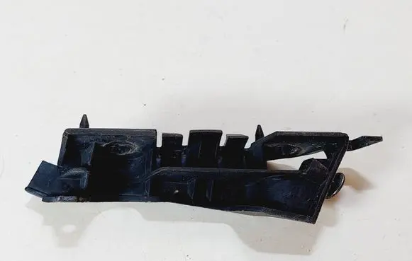 Audi A4 S4 B8 8K Front bumper mounting bracket 8K0807283