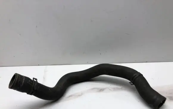 Volkswagen PASSAT B6 Engine coolant pipe/hose 3C0122101R