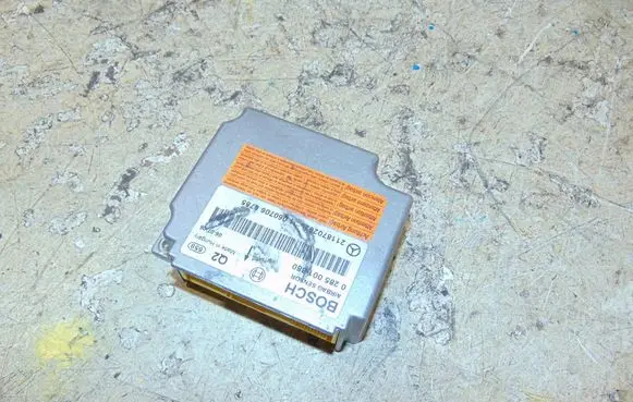 Mercedes-Benz E W211 Airbag control unit/module A2118702626