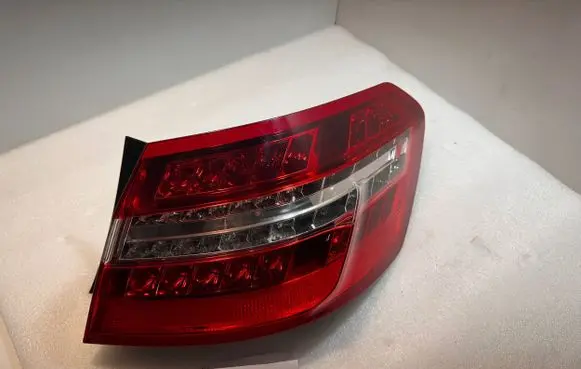 Mercedes-Benz E W212 Rear/tail lights A2129067101 A2129060858