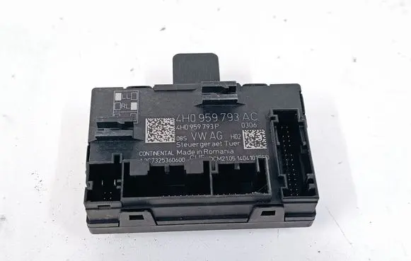 Volkswagen Touareg II Door control unit/module 4H0959793AC