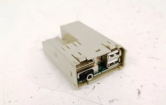 Subaru Outback (BS) USB control unit 86257FL00A