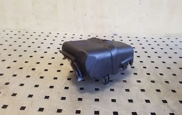 Volkswagen Eos Other engine bay part 03C145851F