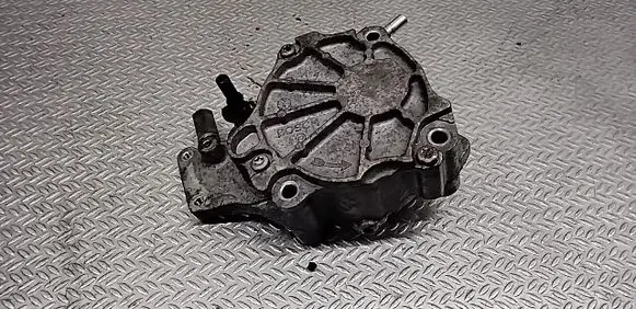 Vacuum pump