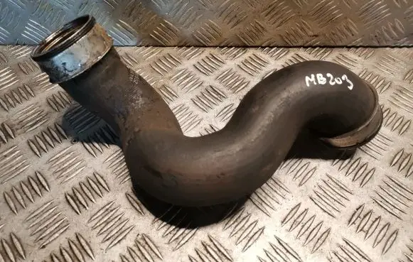 Mercedes-Benz C W203 Intercooler hose/pipe 2035281882
