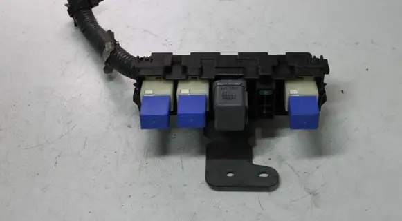Nissan X-Trail T31 Fuse module