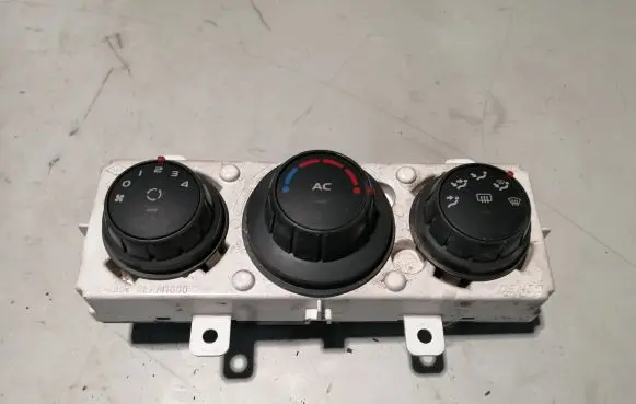 Renault Master III Climate control unit 275100013R