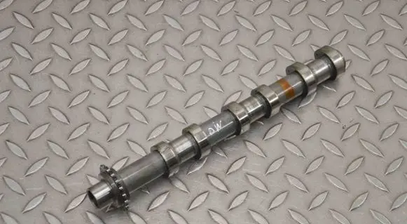 Jaguar XJ X350 Camshaft 4R8Q6A270AB