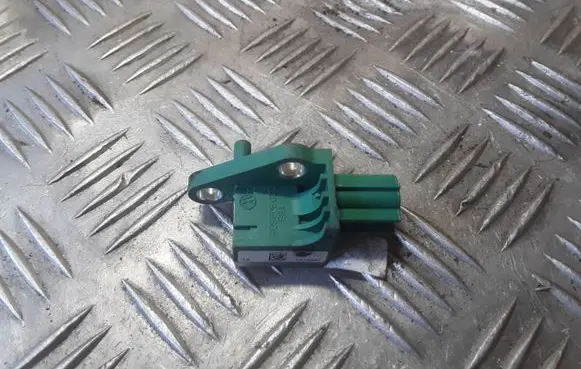 Volkswagen PASSAT B6 Airbag deployment crash/impact sensor 3C0909606
