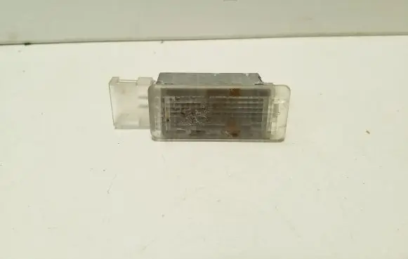 Volkswagen Eos Other interior light 7L0947415