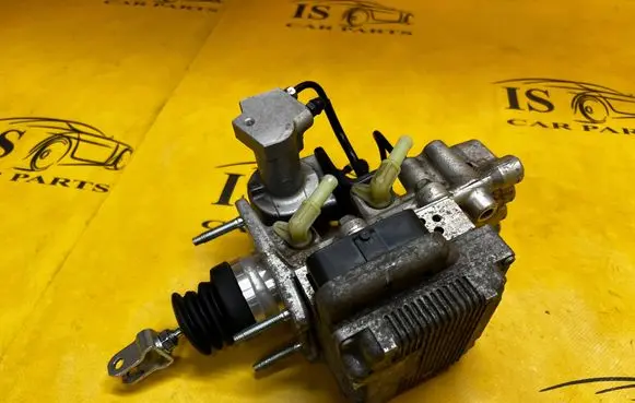 Toyota RAV 4 (XA50) ABS Pump 47270-47030 4727047030 47210-42212