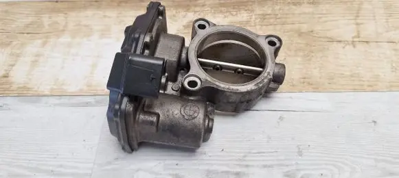 BMW 5 F10 F11 Throttle valve 7810752 10378517 18101100525